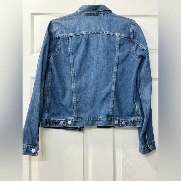 Gap Women’s Medium Wash Blue Denim Jean Jacket Sz M EUC - Picture 4 of 10